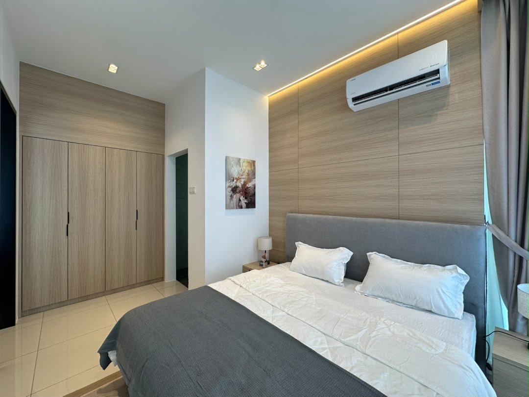 Eight & Eight show unit bedroom 1